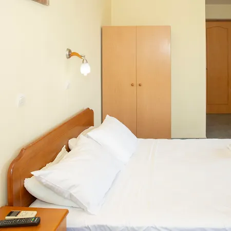 Alia Luxury And Hotel Haraki