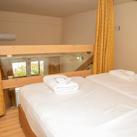 Hotel Alia Luxury And