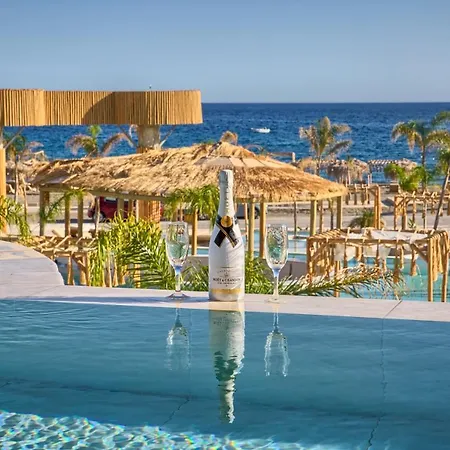 Alia Luxury And 3* Haraki