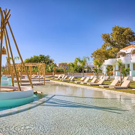 Hotel Alia Luxury And 3*